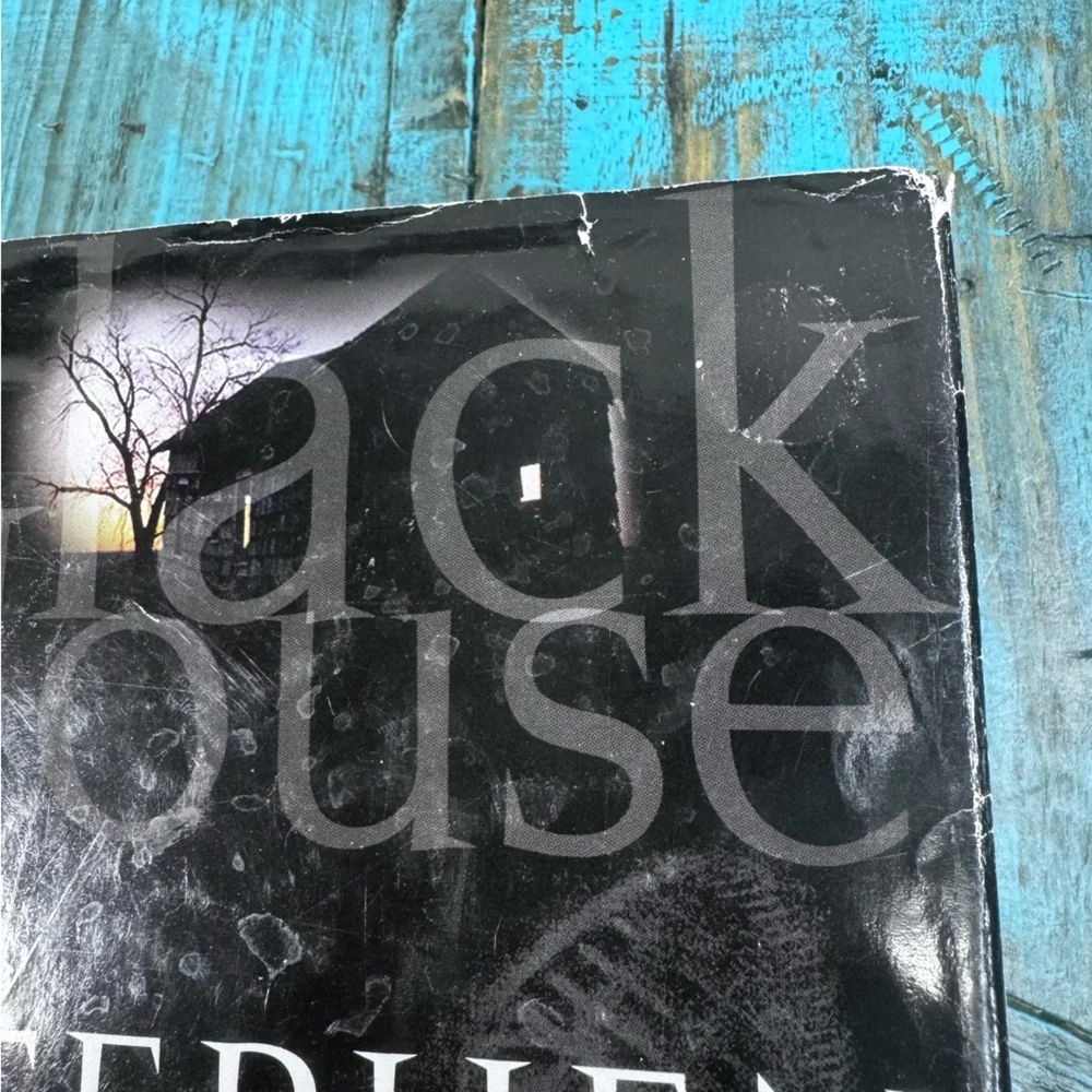 Black House by Stephen King and Peter Straub Hardcover Book - Picture 5 of 16